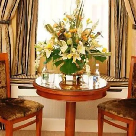 International Готель