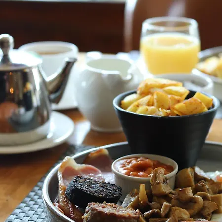 International Готель Кілларні