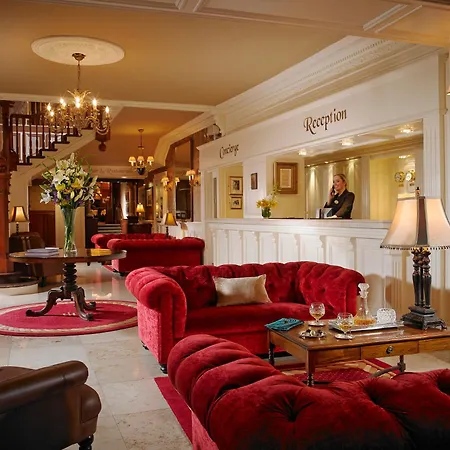 Hotel International 4*